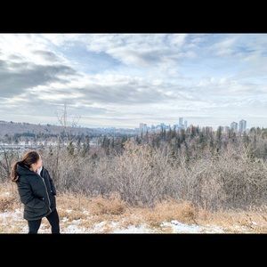 Meet your Posher, Laurence